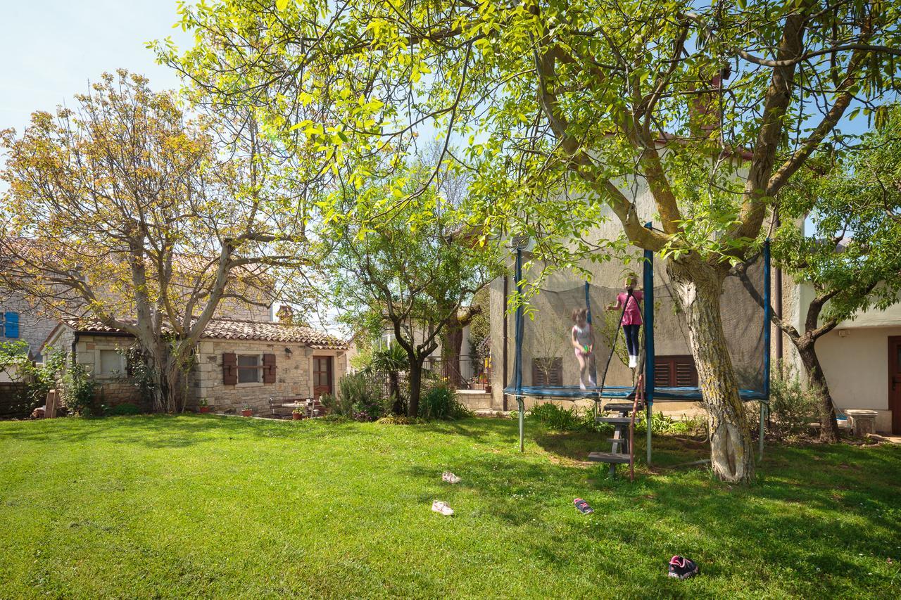 Apartments Mirjana 1655 Kanfanar Exterior foto