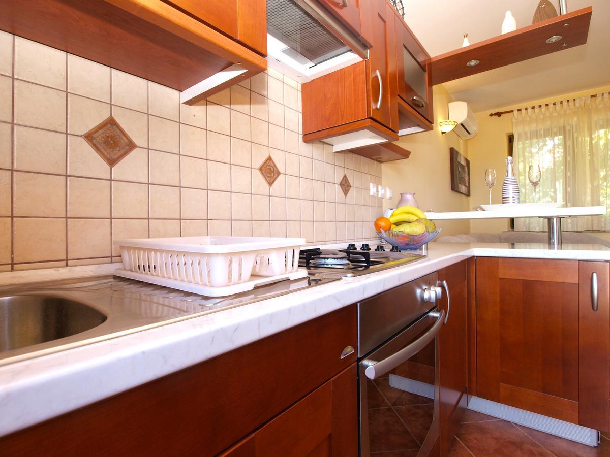 Apartments Mirjana 1655 Kanfanar Exterior foto